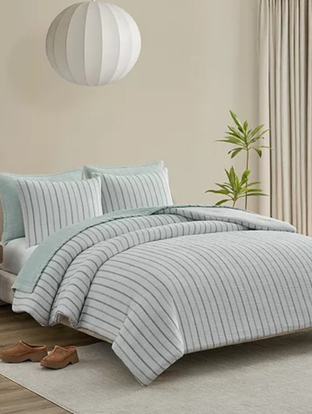 Ugg Alamitos Striped Queen Comforter Set- Green Blue